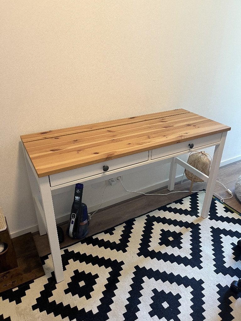Small Wooden Desk, Ophalen, Overige typen, 120 cm, Hout