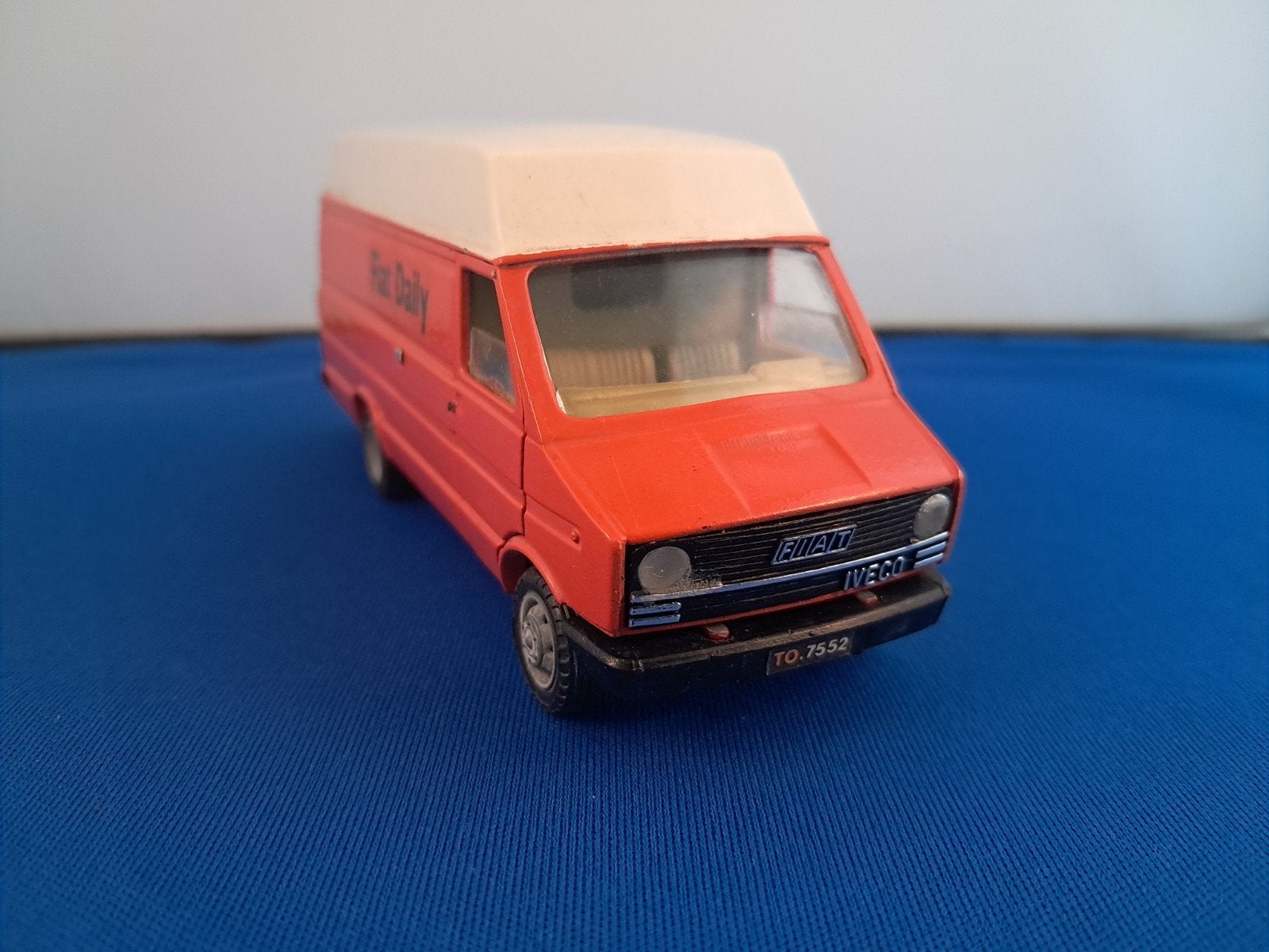 Fiat Daily bestelwagen, Overige merken, Gebruikt, Auto, Groter dan 1:32