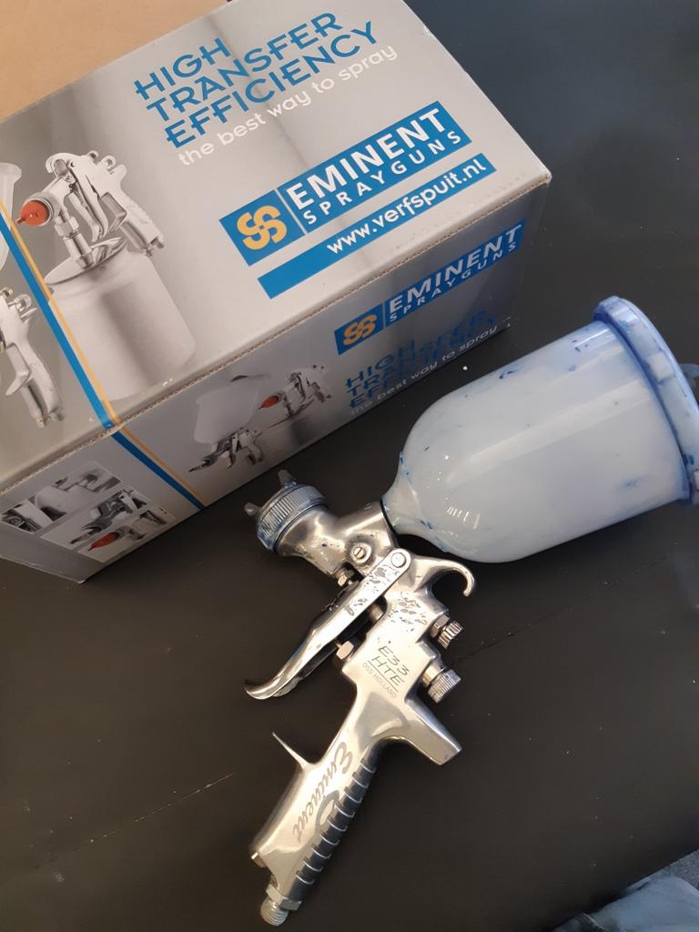 Eminent Sprayguns, Ophalen of Verzenden