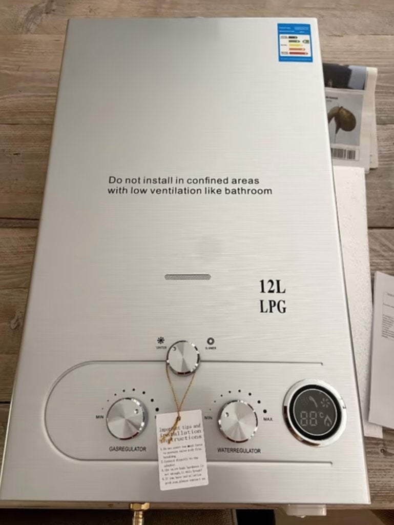 12 L Propaan Boiler – LPG Geiser - Voordelig Water Verwarmen, Ophalen of Verzenden, Minder dan 3 jaar oud, Minder dan 20 liter