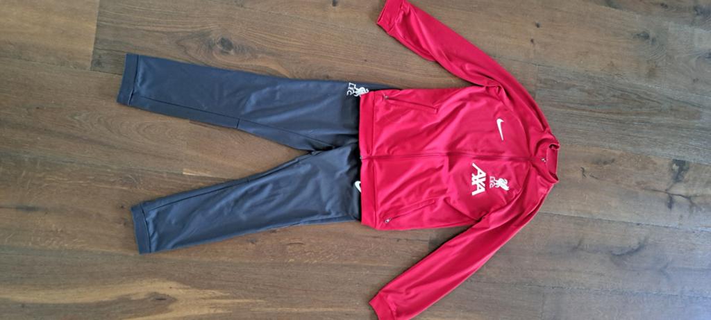 Liverpool trainingspak maat 147-158, Ophalen of Verzenden, Gebruikt, Nike, Jongen of Meisje