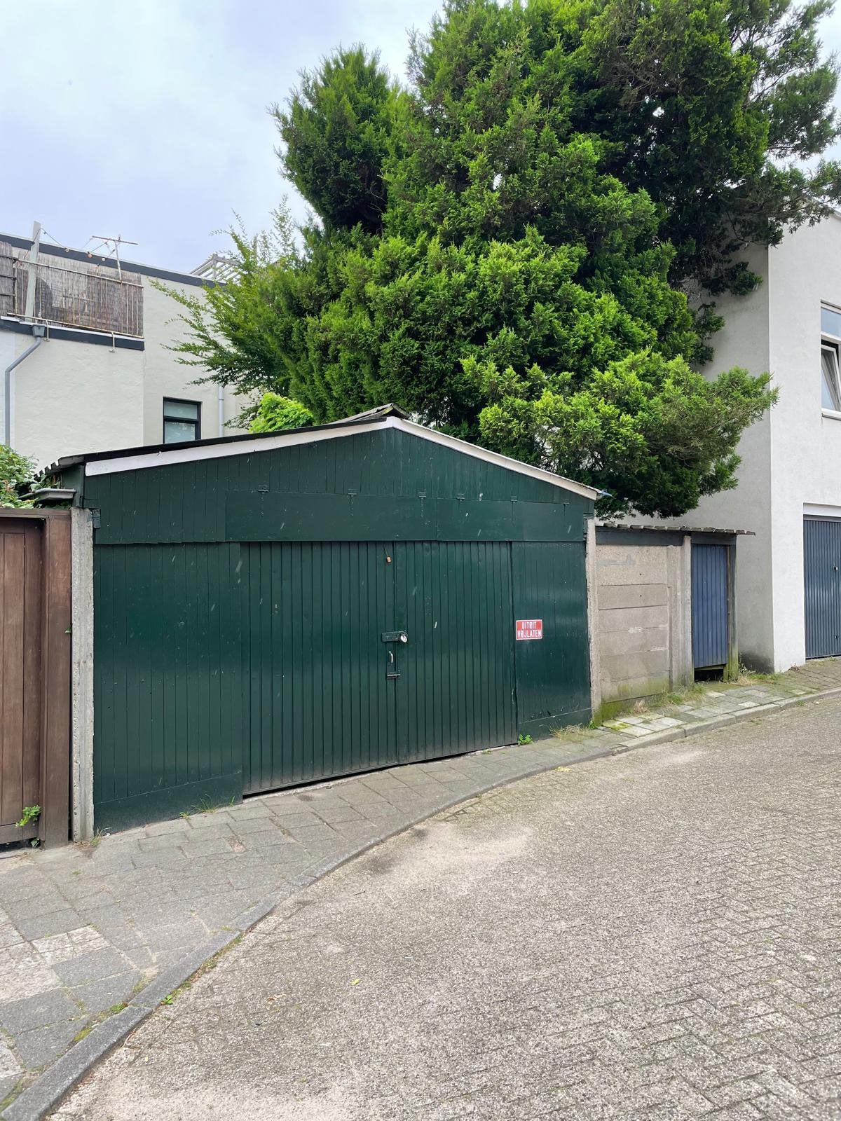 opslagruimte +\- 40 m2 Balfortstraat oud Boeimeer Breda