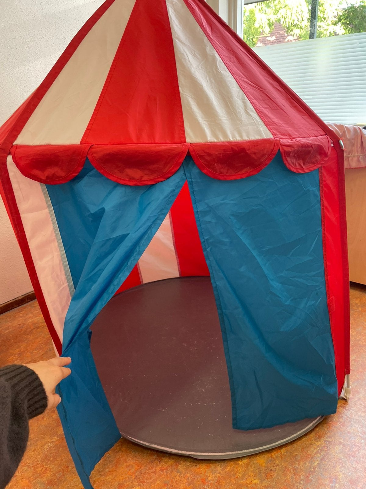Speeltent circus circustent ikea, Ophalen, Gebruikt