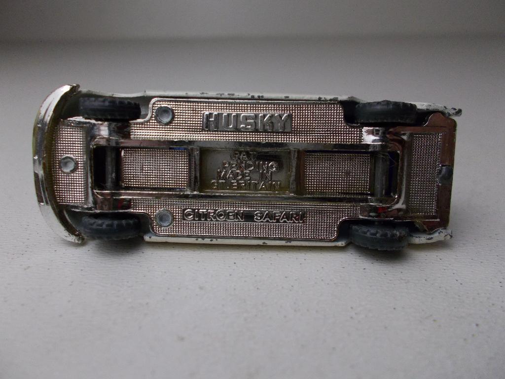 1965 Husky Models Nr. 6 CITROEN SAFARI AMBULANCE., Ophalen of Verzenden, Gebruikt, Auto, Overige merken