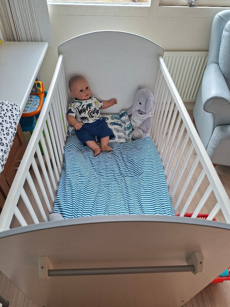 ledikantje, Ophalen, Gebruikt, Ledikant