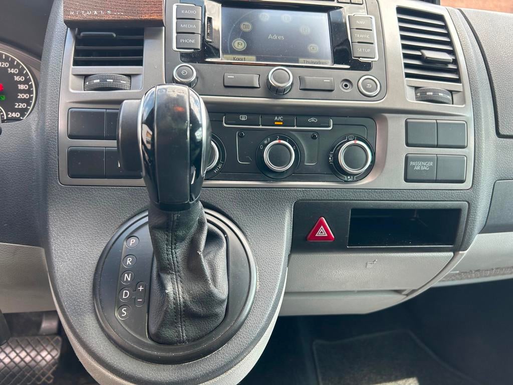 Volkswagen Transporter 2.0 TDI L1H1 DC Comfortline | LEER |, Euro 5, Gebruikt, 4 cilinders, Bruin