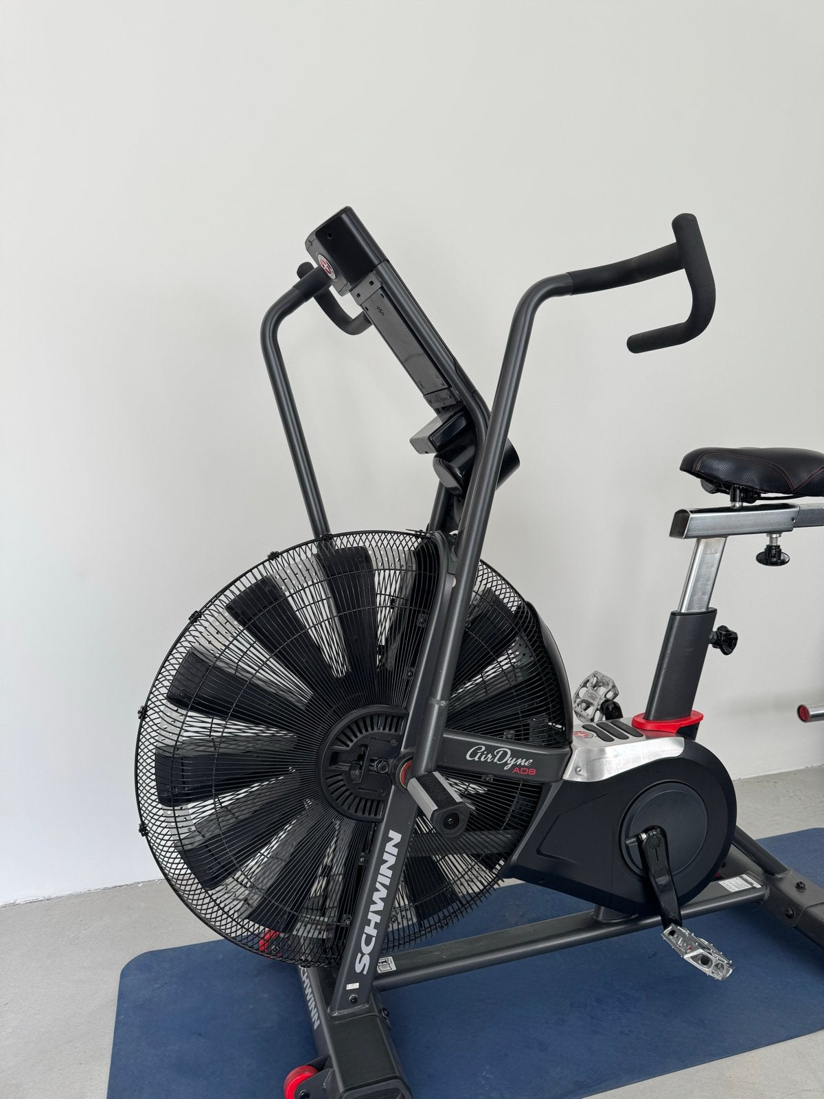 airbike schwinn airdyne ad8, Ophalen, Zo goed als nieuw, Airbike