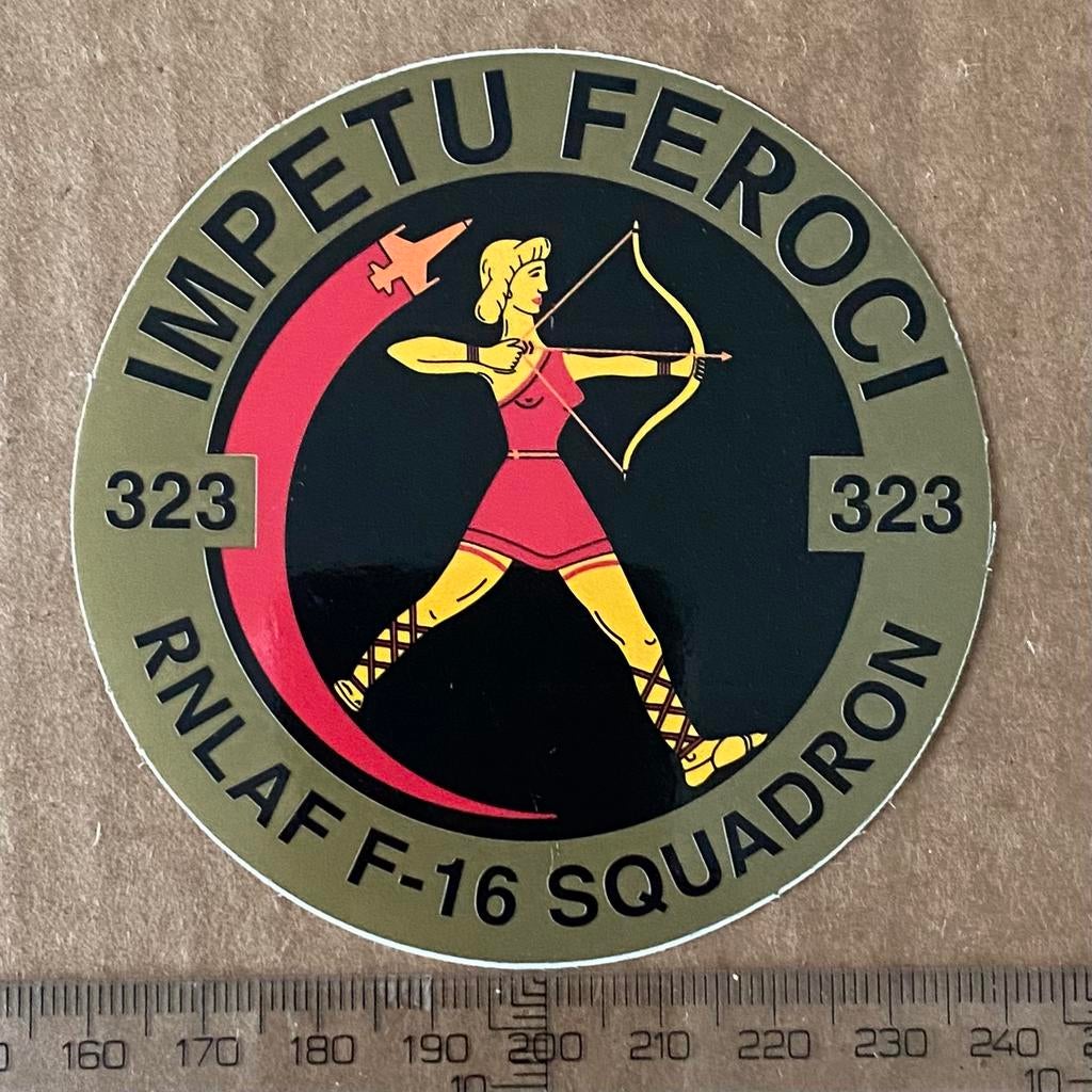 sticker squadron 323 f16, Verzenden, Zo goed als nieuw