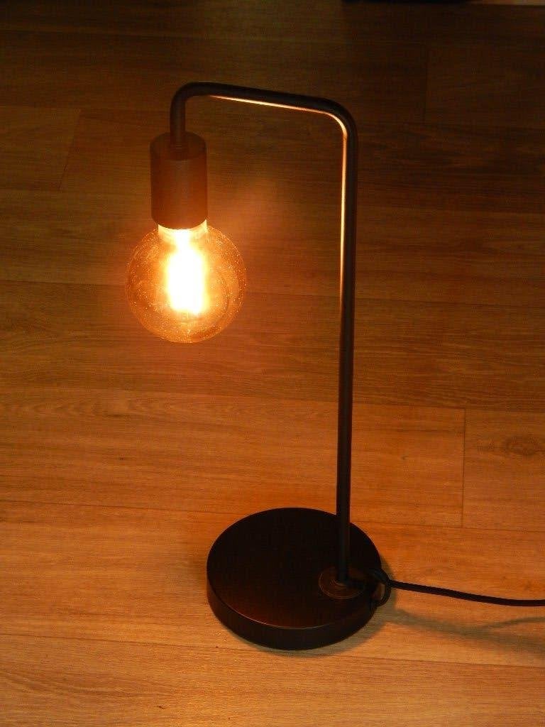 Industriele tafellamp met spiraal ledlamp, Huis en Inrichting, Lampen | Tafellampen, 50 cm, Metaal, Industrieel, E27 (groot)