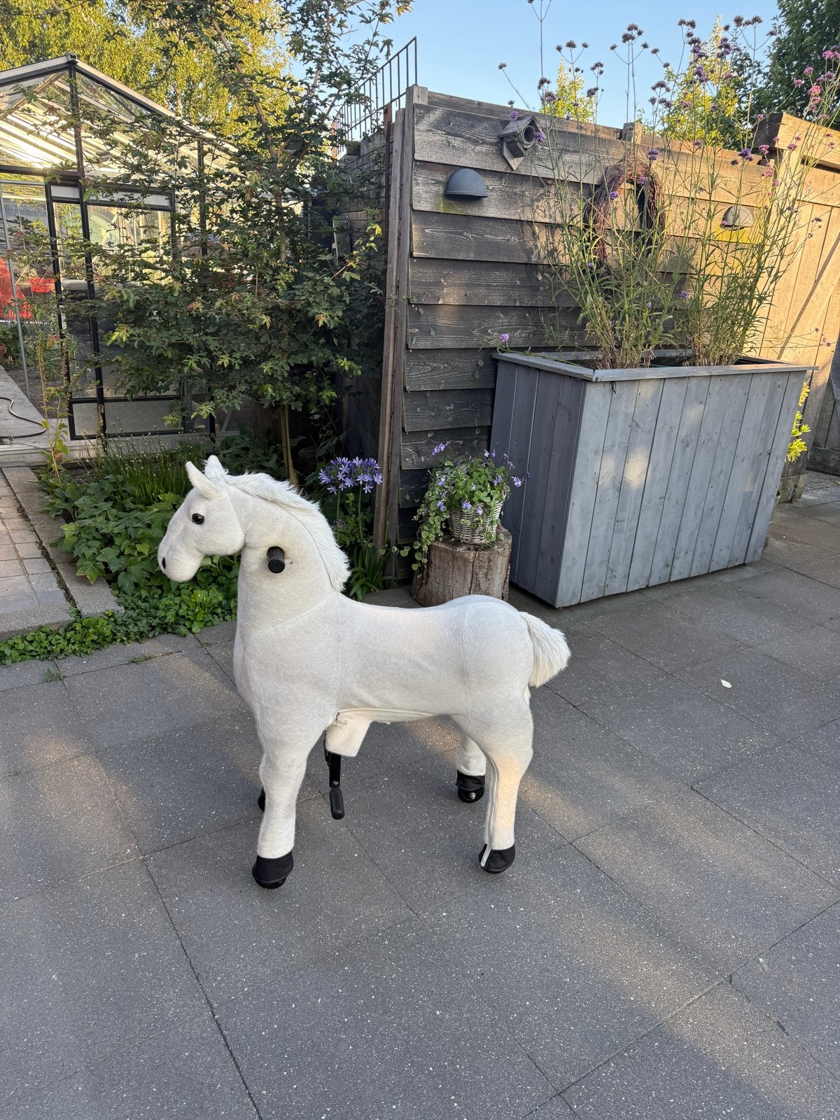 Animal Riding (model "Snowy") de maat Large, Ophalen, Gebruikt