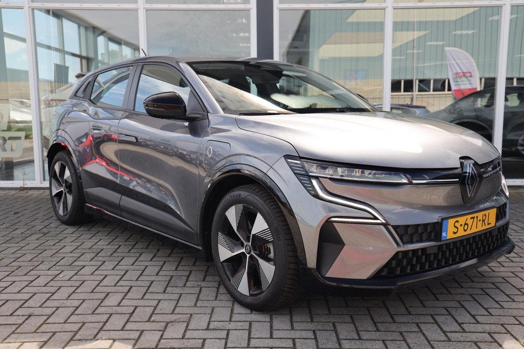 Renault Mégane E-Tech EV40 Boost Charge Equilibre|Camera|St, Auto's, Renault, Gebruikt, 300 km, 1505 kg, Origineel Nederlands