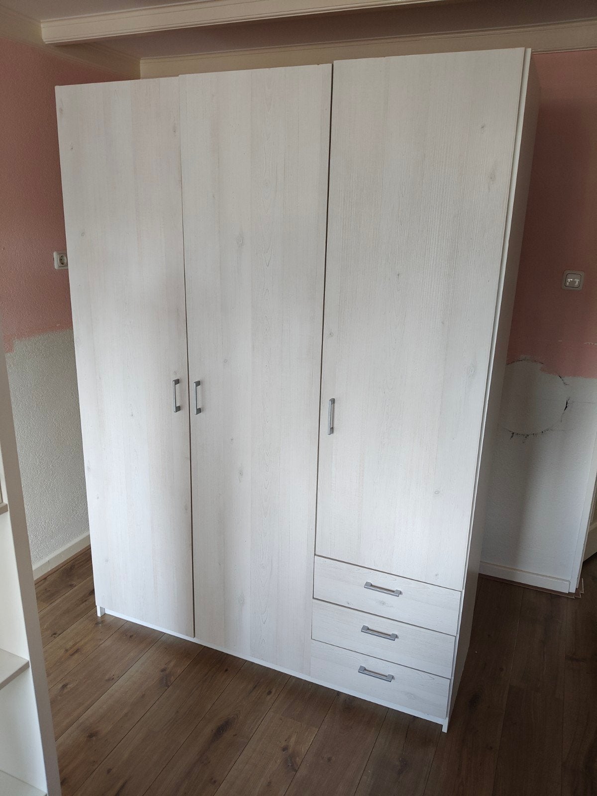kledingkast, 100 tot 150 cm, 200 cm of meer, Ophalen of Verzenden, Zo goed als nieuw