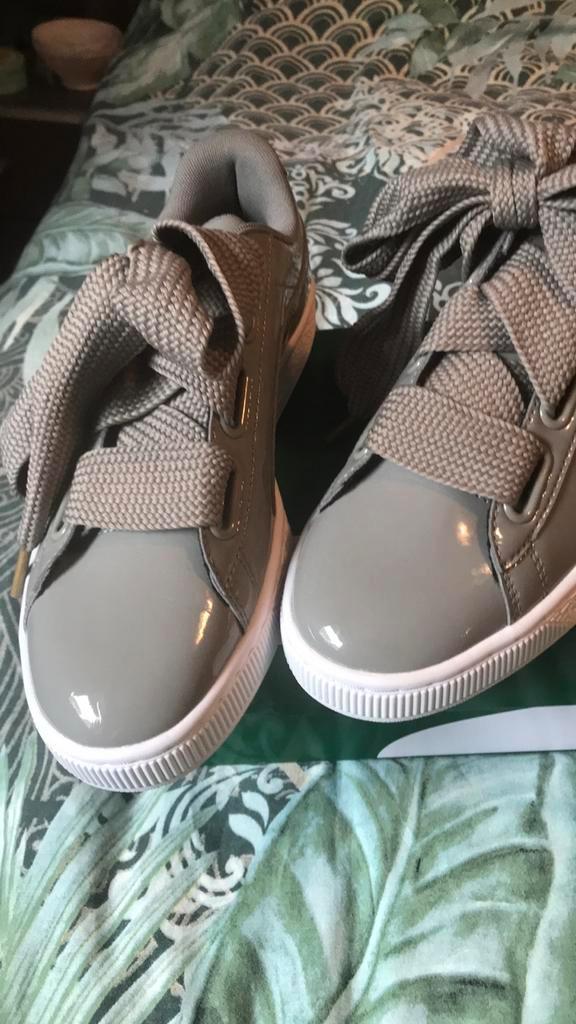 Puma sneakers groen maat 40,5 nieuw, Kinderen en Baby's, Babykleding | Schoentjes en Sokjes, Jongetje of Meisje, Nieuw, Ophalen of Verzenden