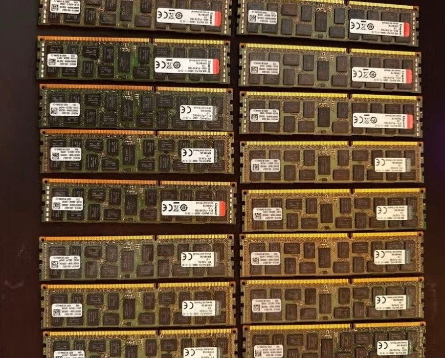16 x Kingston 16GB DDR3 ECC RDIMM KTH-PL316/16G, Gebruikt, Server, DDR3, Ophalen of Verzenden