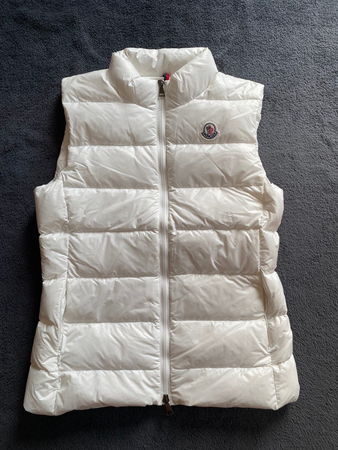 Moncler Tibb Gilet White Bodywarmer, Kleding | Heren, Ophalen of Verzenden, Zo goed als nieuw, Maat 48/50 (M), Wit
