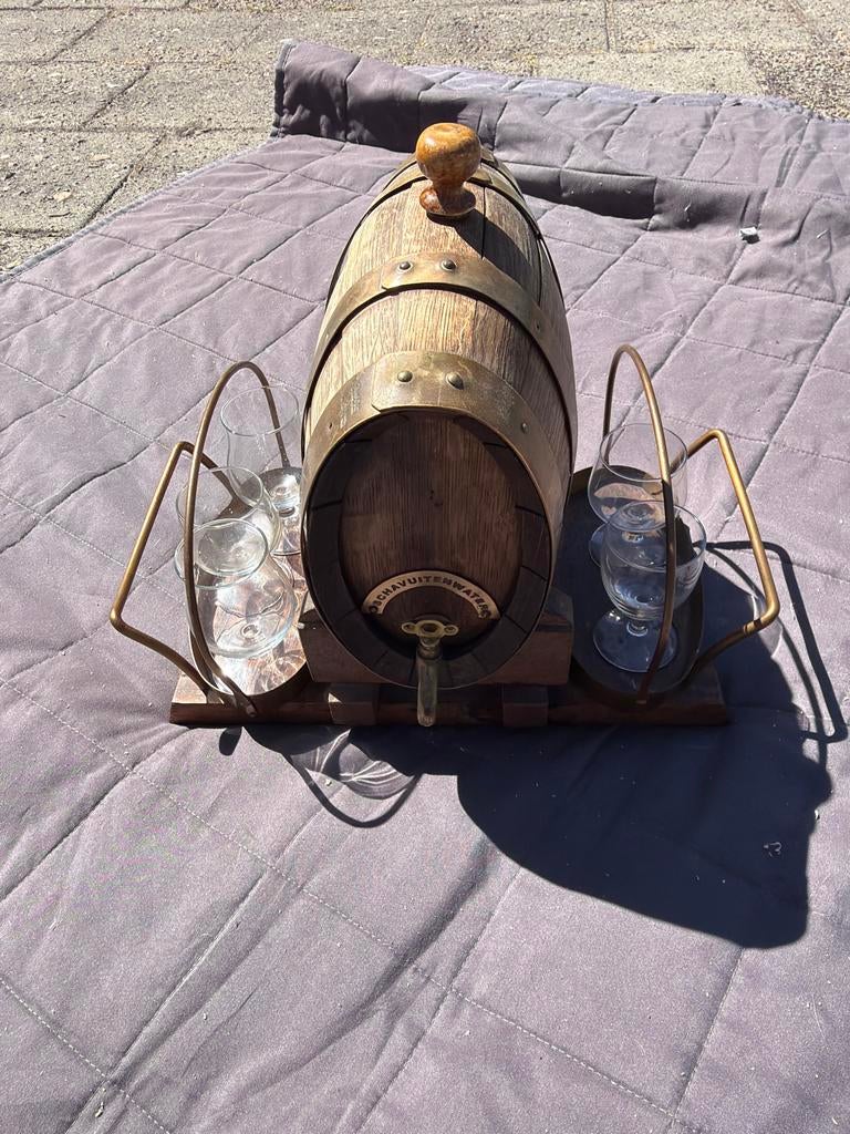 Vintage houten drankvat met glazen en houder, Ophalen
