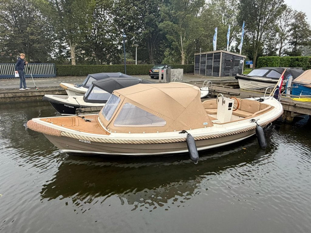 Langweerder Sloep 6.50 Classic - Avant, Watersport en Boten, 19 pk, Buiskap, Binnenboordmotor, 1.00 - 1.50 meter