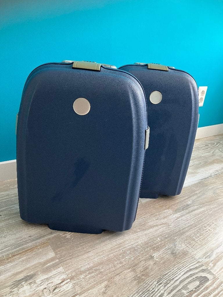 2 blauwe koffers trolleys voor handbagage, Sieraden, Tassen en Uiterlijk, Ophalen, Gebruikt, Hard kunststof, Minder dan 50 cm