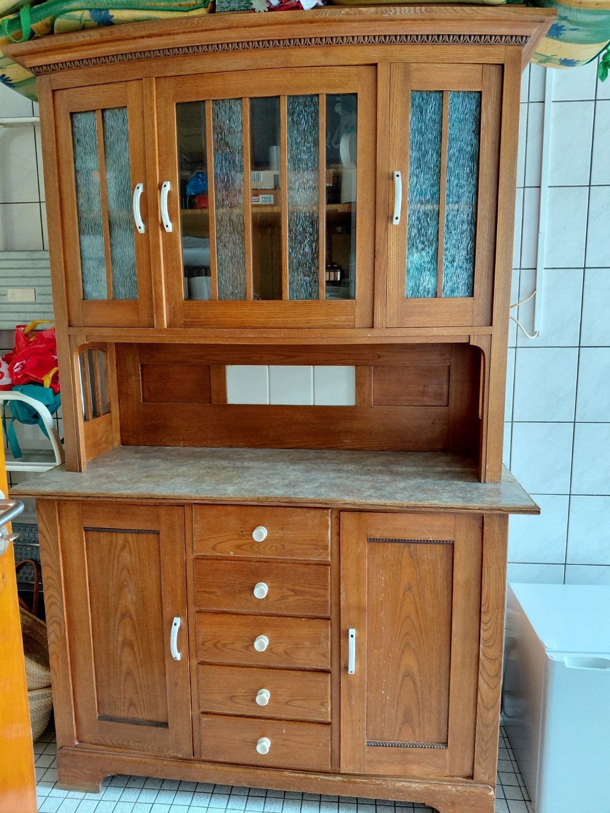 Antieke houten kast met glazen deuren en lades, Antiek en Kunst, Ophalen of Verzenden