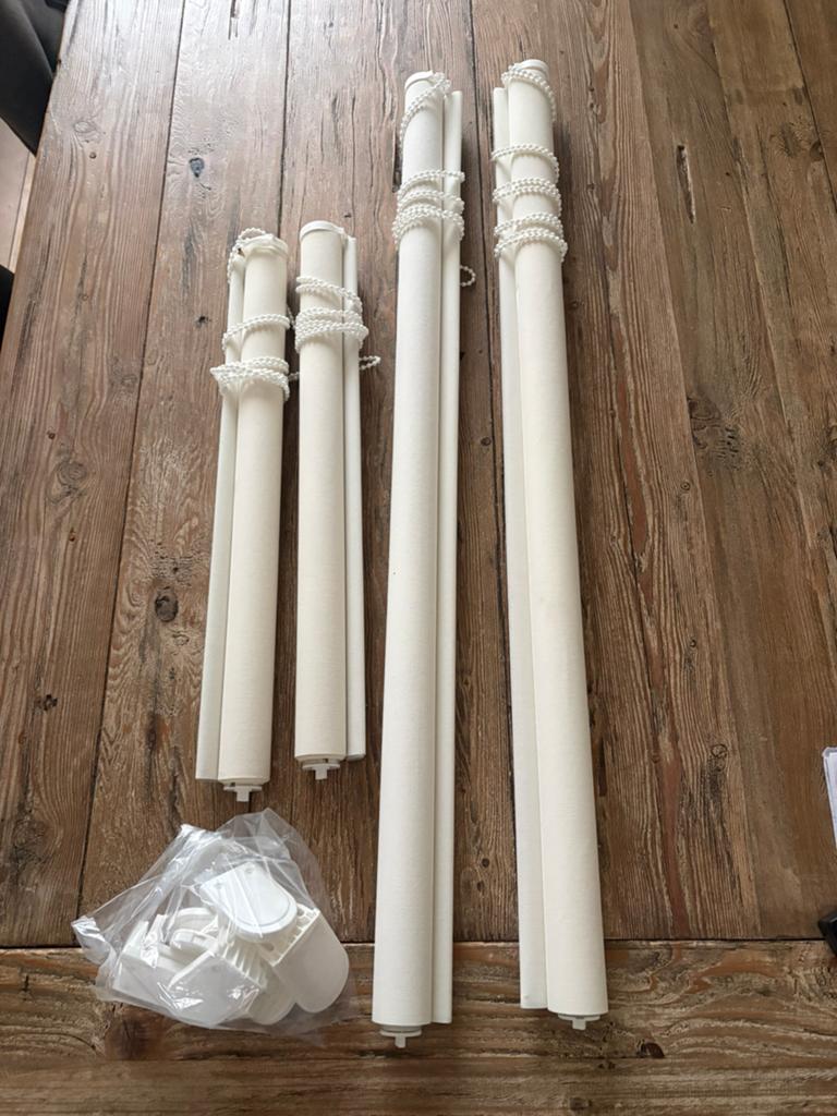 4x veneta rolgordijnen creme kleur, Ophalen, 50 tot 100 cm, Zo goed als nieuw, Crème