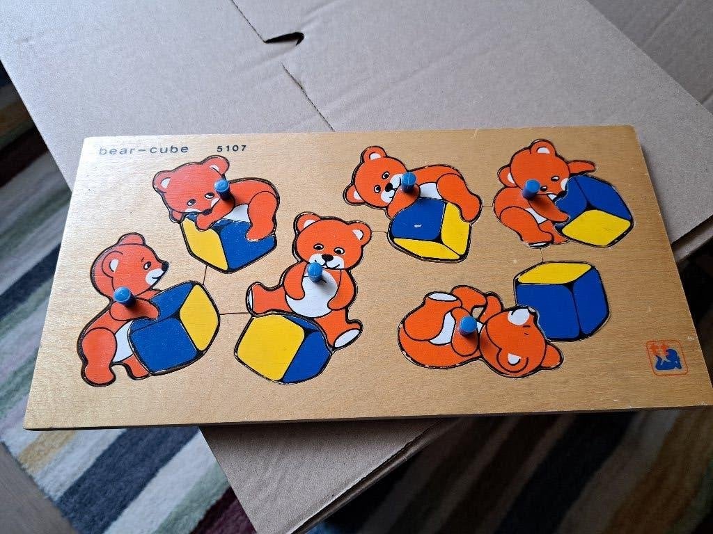 Vintage houten puzzel met beertjes, 2 tot 4 jaar, Gebruikt, 10 tot 50 stukjes, Ophalen of Verzenden
