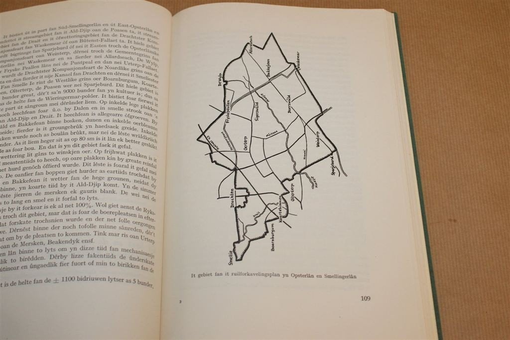 Meint Wiegersma 70 Jaar — It Beaken, Fryske Akademy 1959, Ophalen of Verzenden, Gelezen