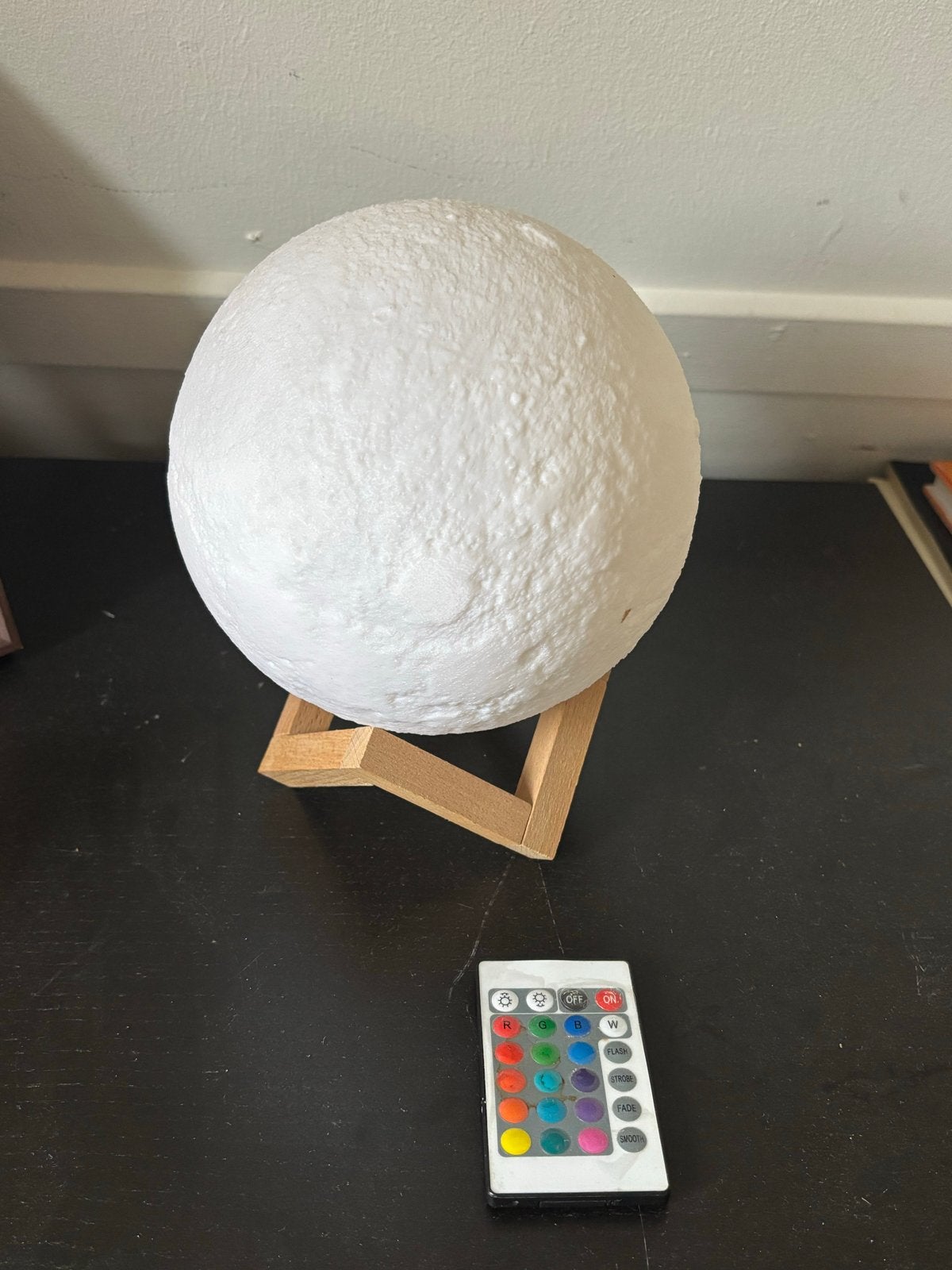 Draadloze Maanlamp met Afstandsbediening en Oplader, Huis en Inrichting, Ophalen, Wit, Overige merken, Gebruikt