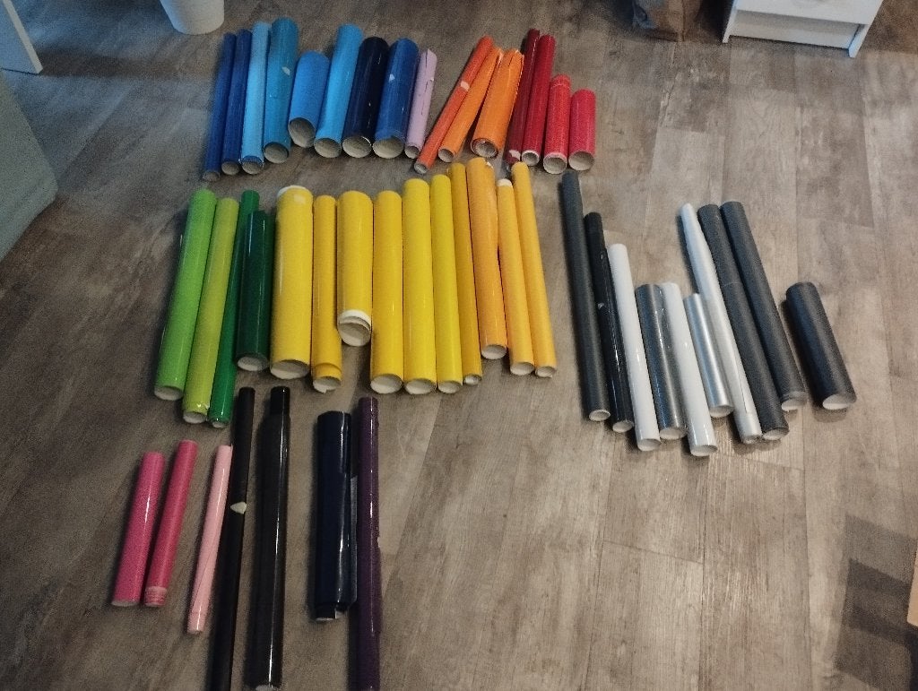 Grote verzam. snijvinyl / stickerfolie (diverse kleuren), Zelfklevend, Ophalen of Verzenden, Zo goed als nieuw, Kunststof