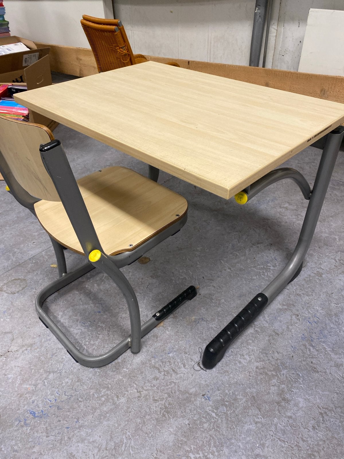 Meubilair basisschool Marko: Stoelen en Tafels, Ophalen of Verzenden, Gebruikt