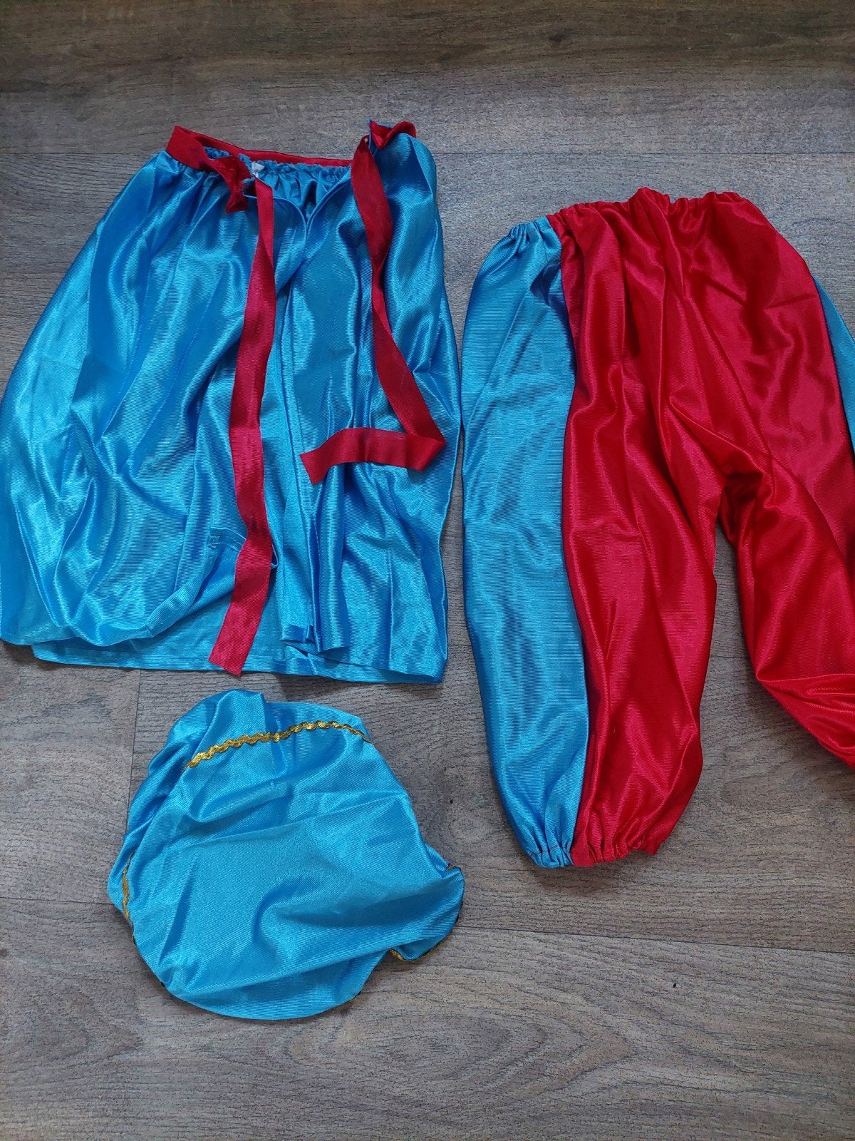 Pietenpakje voor kinderen 5,00 per pakje, Kinderen en Baby's, Ophalen of Verzenden, Nieuw, 104 of kleiner, Jongen of Meisje