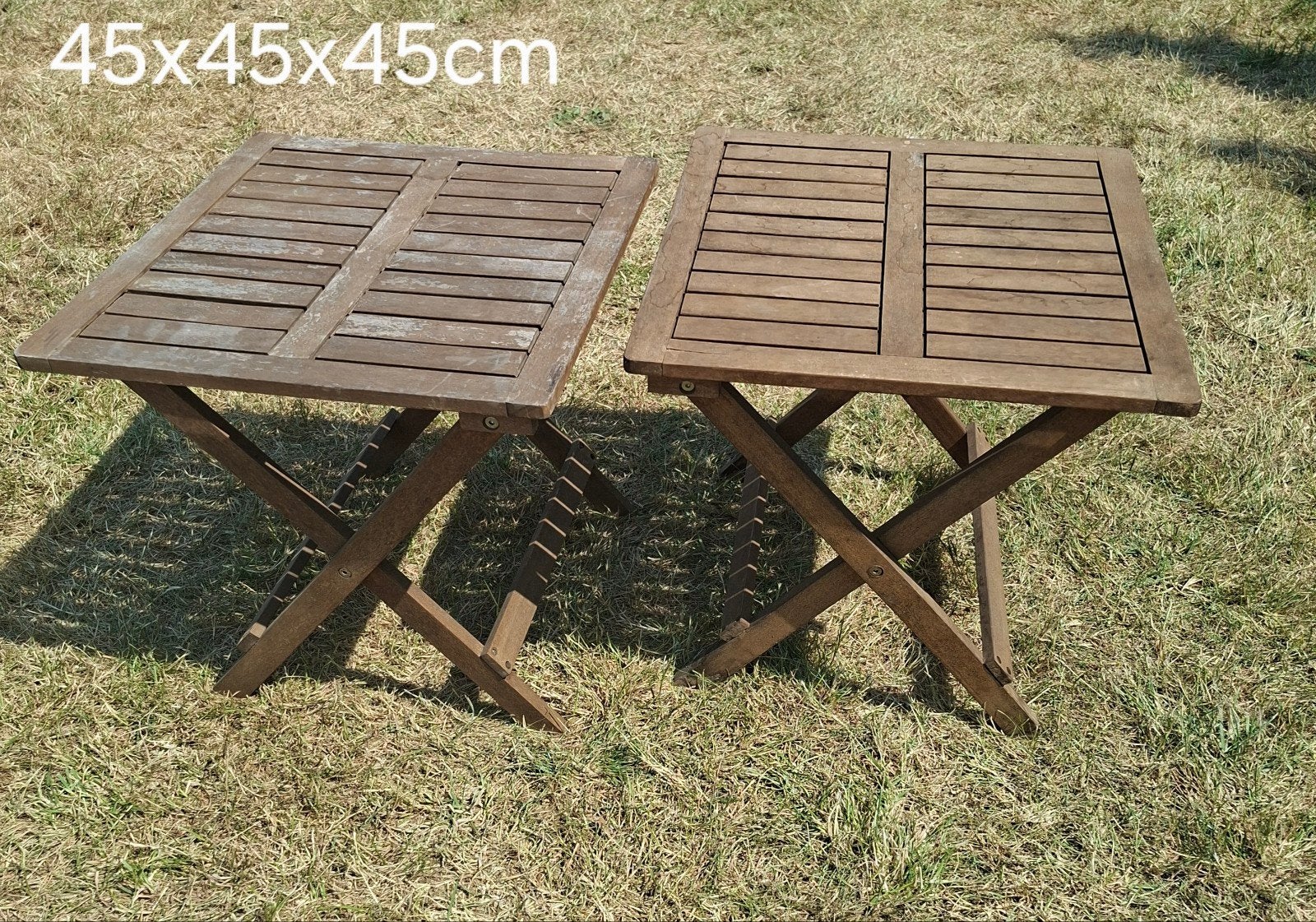 2 houten tafeltjes, Huis en Inrichting, Ophalen