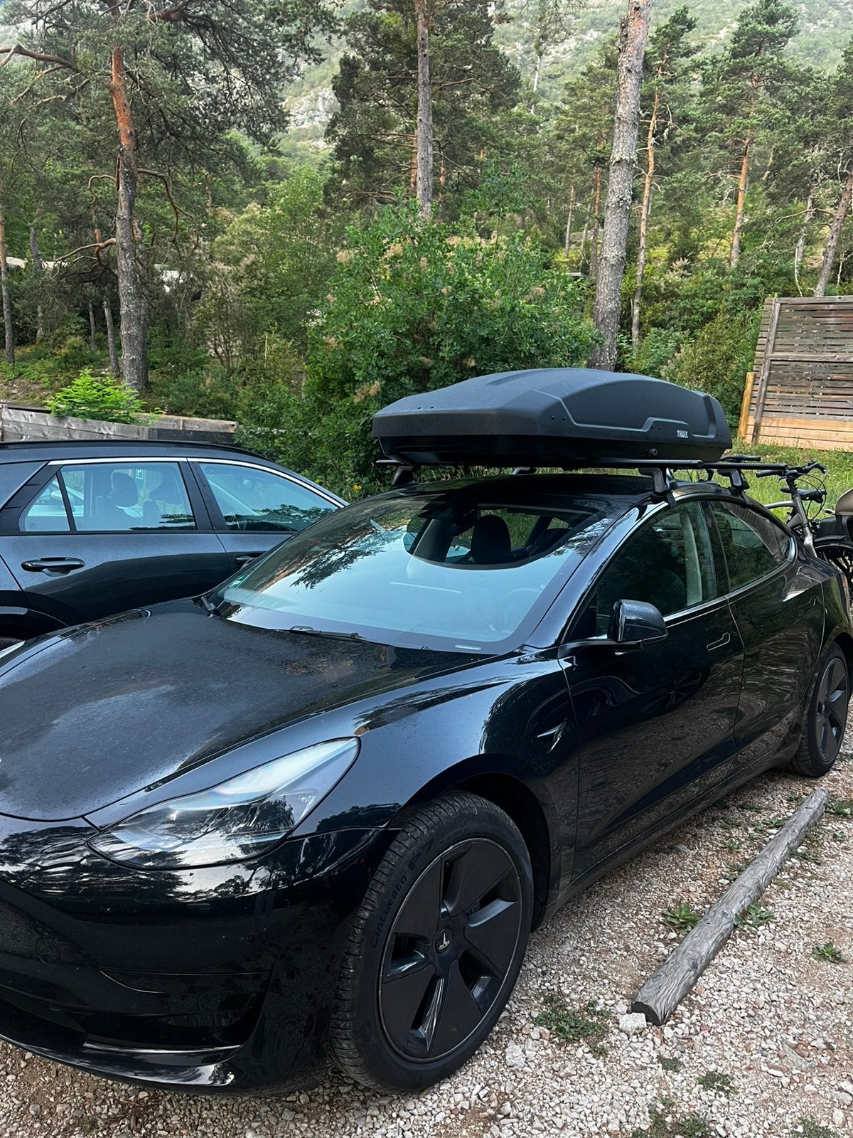 Te Huur Yakima Dakdragers Tesla Model 3, Auto diversen, Dakdragers, Zo goed als nieuw, Ophalen
