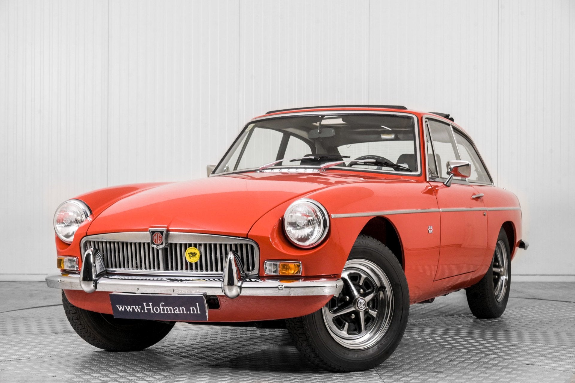 MG B MGB GT MGBGT overdrive (bj 1975), Auto's, B, Achterwielaandrijving, Gebruikt, Bedrijf