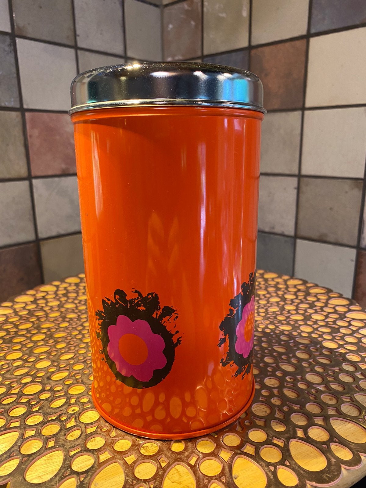 Brabantia vintage voorraadbus,rond 1970,oranje met bloemdec., Ophalen of Verzenden, Zo goed als nieuw, Overige
