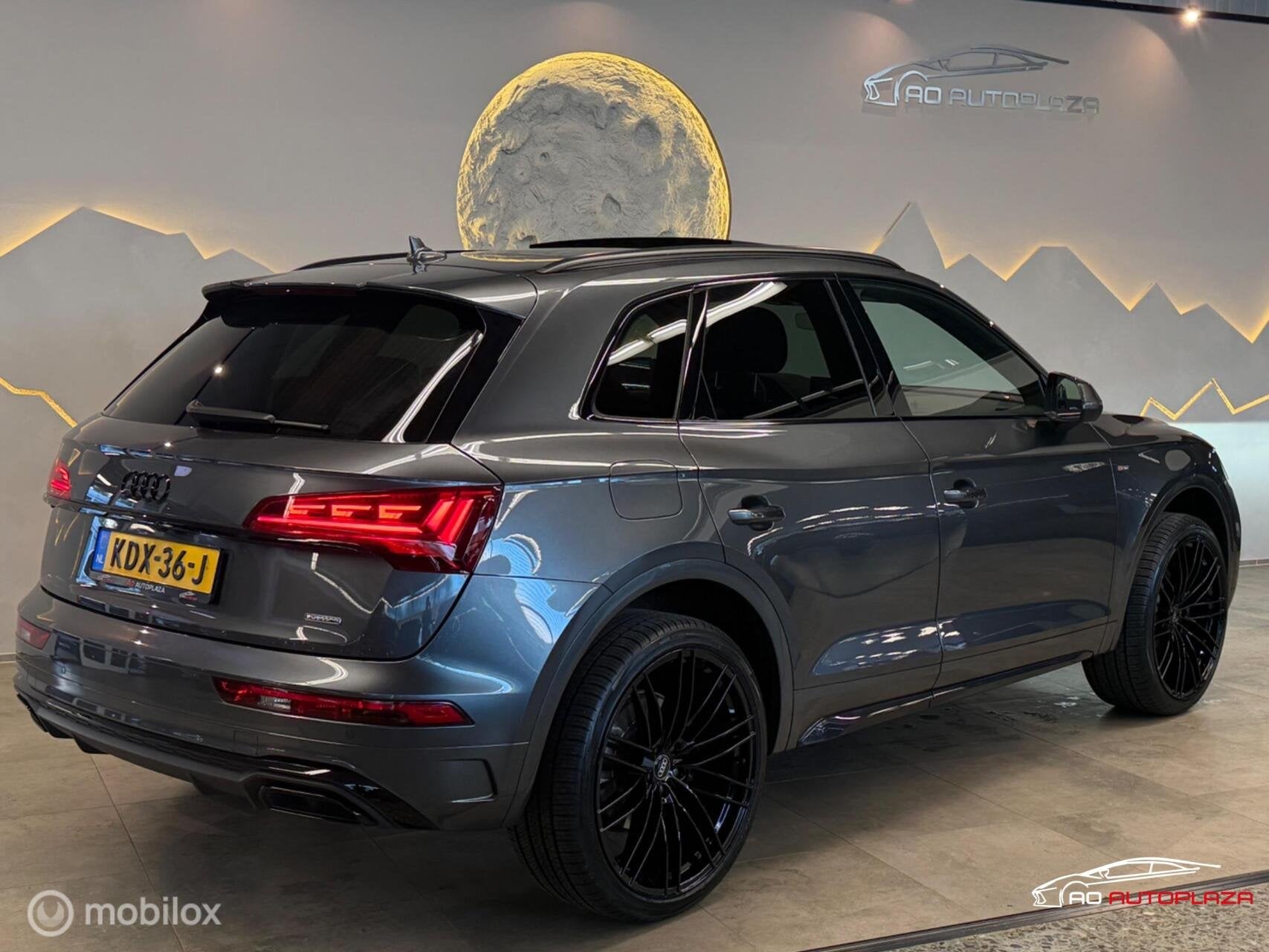 Audi Q5 55 TFSI e 3x S-line Panorama/RS Seats/HUD/B&O/Keyles, Auto's, Automaat, Dealer onderhouden, 4 cilinders, Leder
