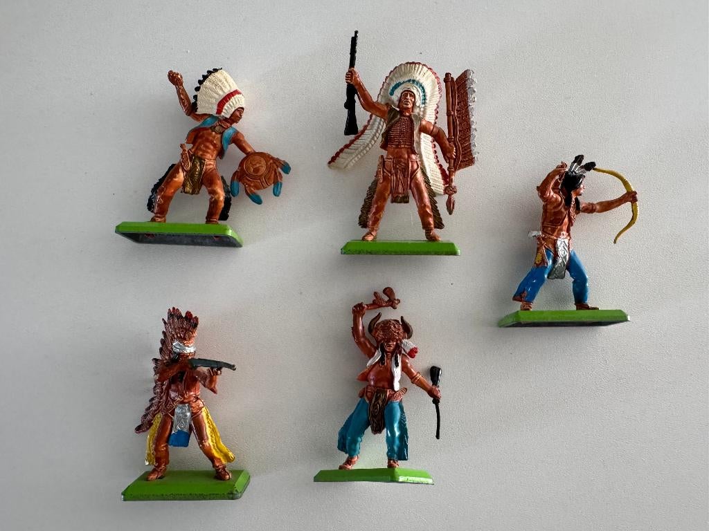 Britains Detail - Indianen 5 stuks. Jaren 70, Verzamelen, Speelgoed, Ophalen of Verzenden