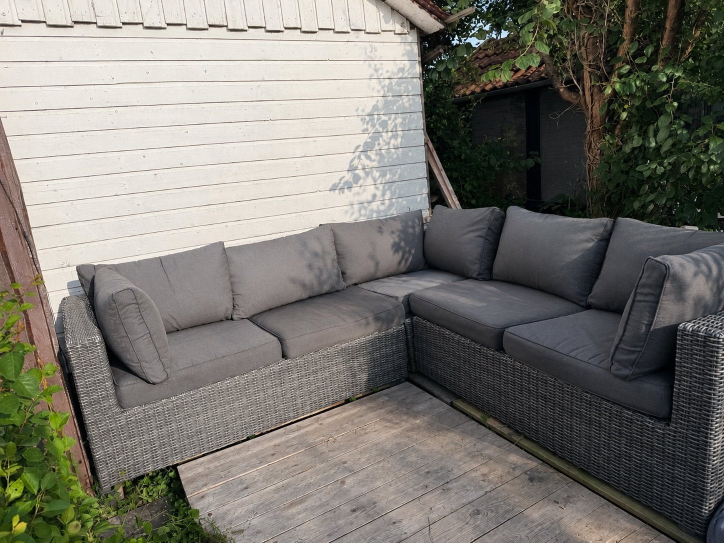 Grijze Wicker Loungeset met Kussens, Tuin en Terras, Tuinsets en Loungesets, Ophalen, 5 zitplaatsen, Gebruikt, Loungeset