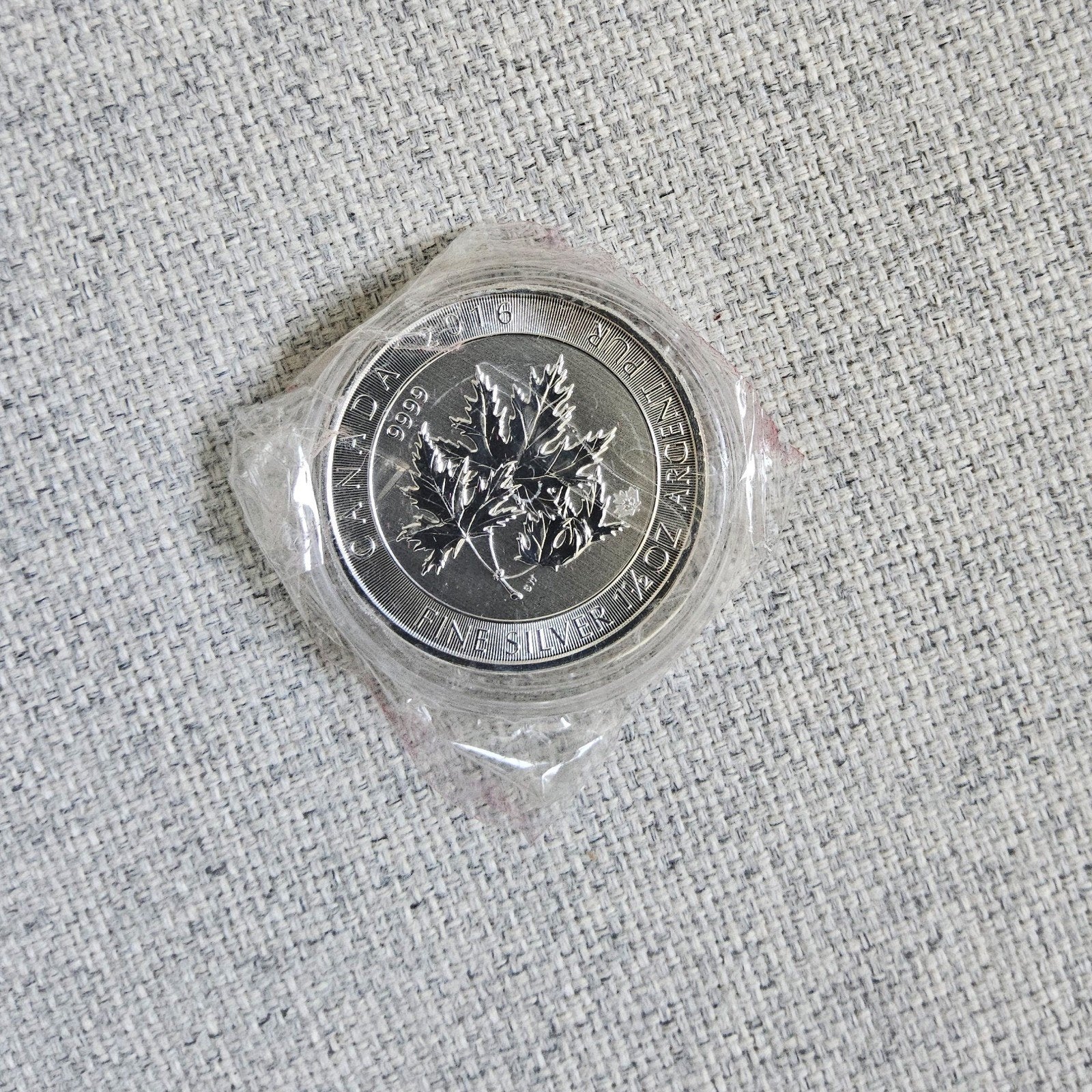 Zilveren Canadese Maple Leaf munt 2016 - 1.5 oz, Postzegels en Munten, Ophalen of Verzenden, Noord-Amerika, Losse munt, Zilver