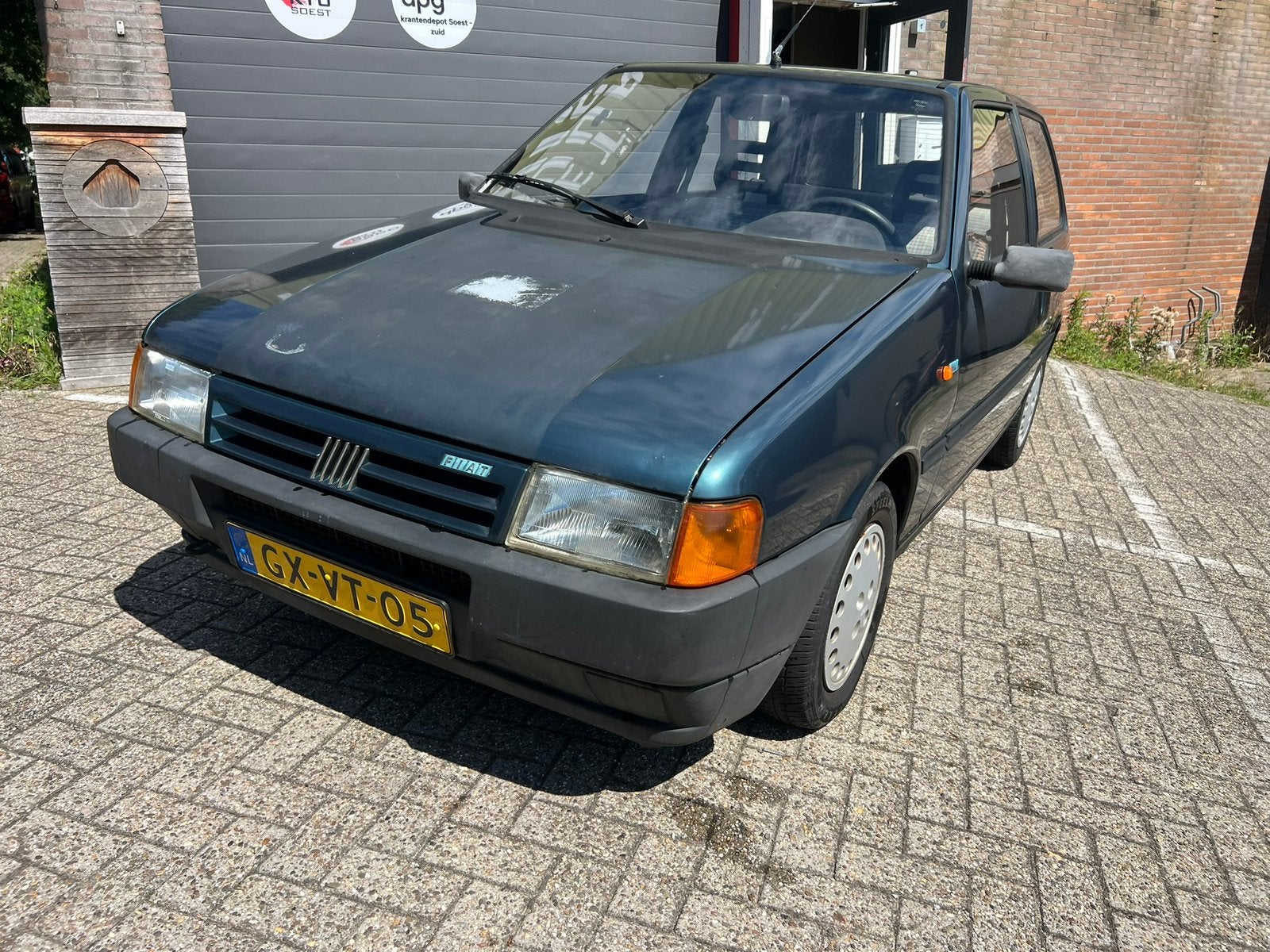 Fiat Uno 1.1 IE E2 1993 Blauw 61dKm NAP Nw APK, Auto's, Oldtimers, Voorwielaandrijving, Stof, Origineel Nederlands, Bedrijf