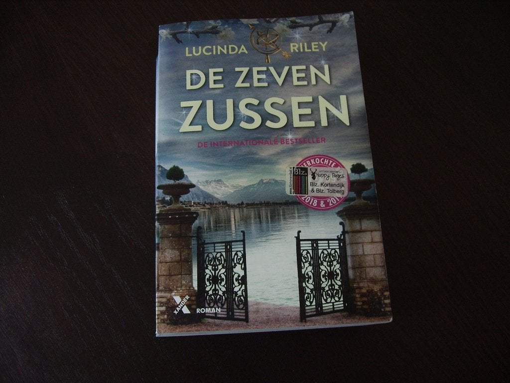 De Zeven Zussen € 7,50, Boeken, Ophalen of Verzenden, Zo goed als nieuw, Lucinda Riley