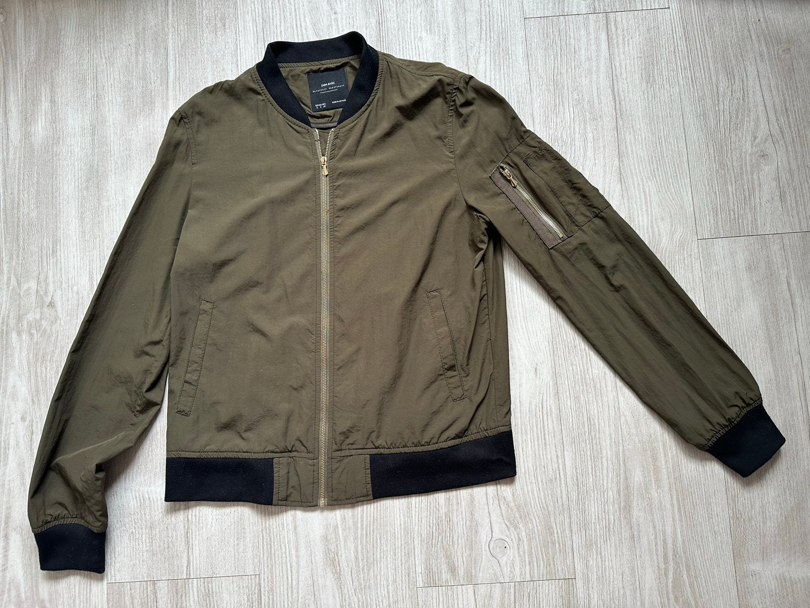 Zara Basic Bomberjack - Maat S, Ophalen of Verzenden, Zo goed als nieuw, Maat 46 (S) of kleiner, Groen