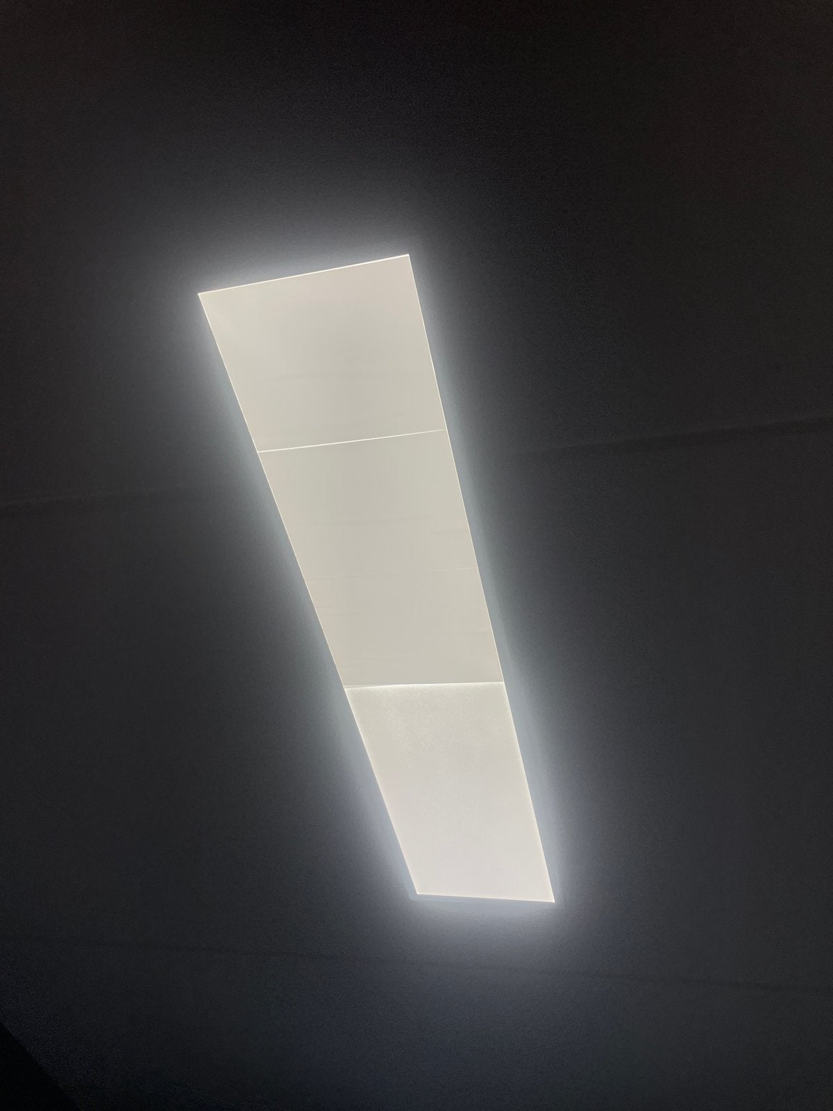 Salonlamp met zeer goed licht en beschermfolie, Ophalen of Verzenden, Zo goed als nieuw, Metaal, Wit