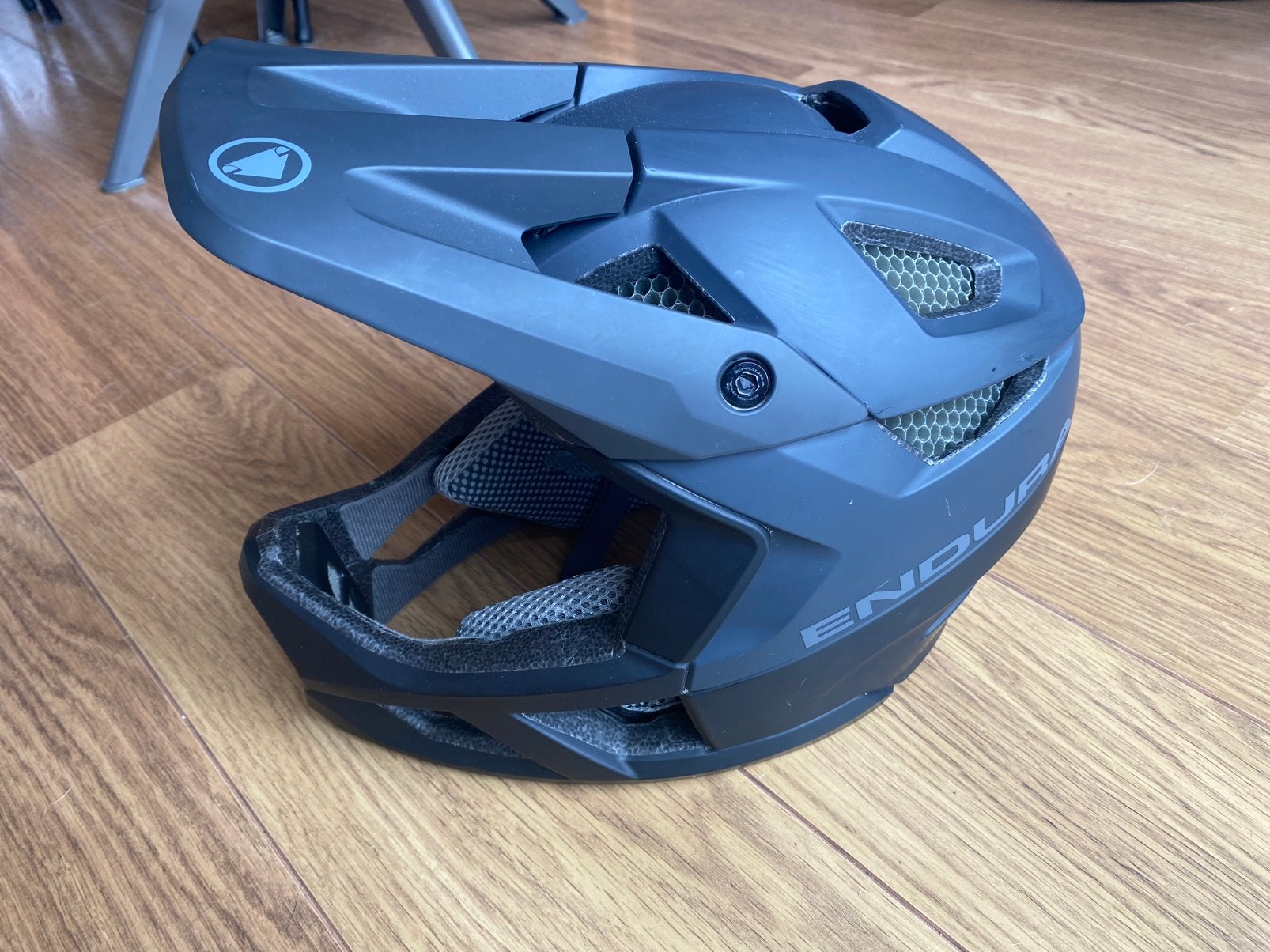 Endura fullface helm, Fietsen en Brommers, Fietsaccessoires | Fietshelmen, Ophalen of Verzenden, Zo goed als nieuw, Overige maten