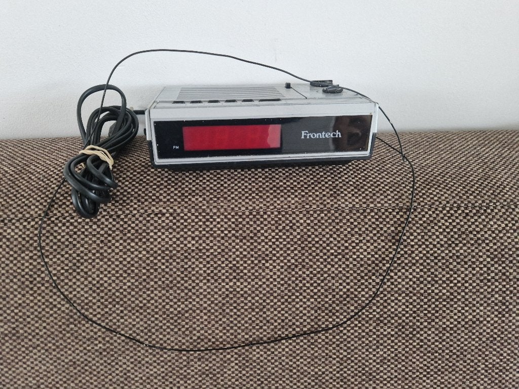 Frontech Radio - Vintage Wekker Radio, Witgoed en Apparatuur, Wekkers, Ophalen of Verzenden, Gebruikt
