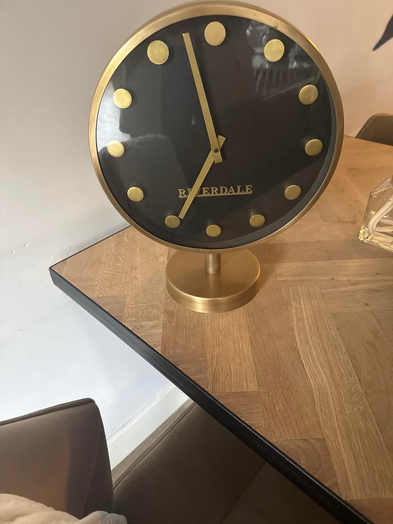 Riverdale Tafelklok Zwart Goud, Ophalen of Verzenden, Zo goed als nieuw, Analoog, Wekker of Tafelklok