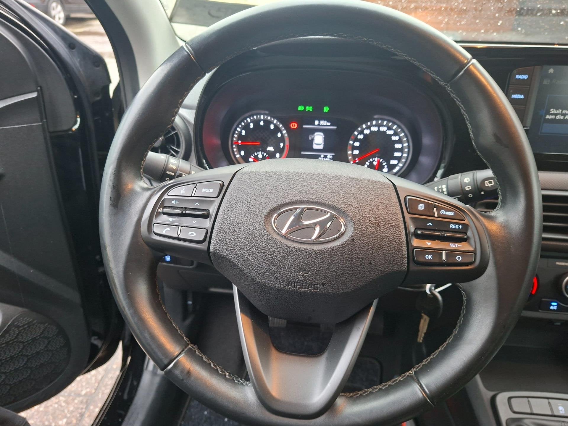 Foto 14 van Hyundai I10 1.0 Comfort Airco Lane Asist Car play