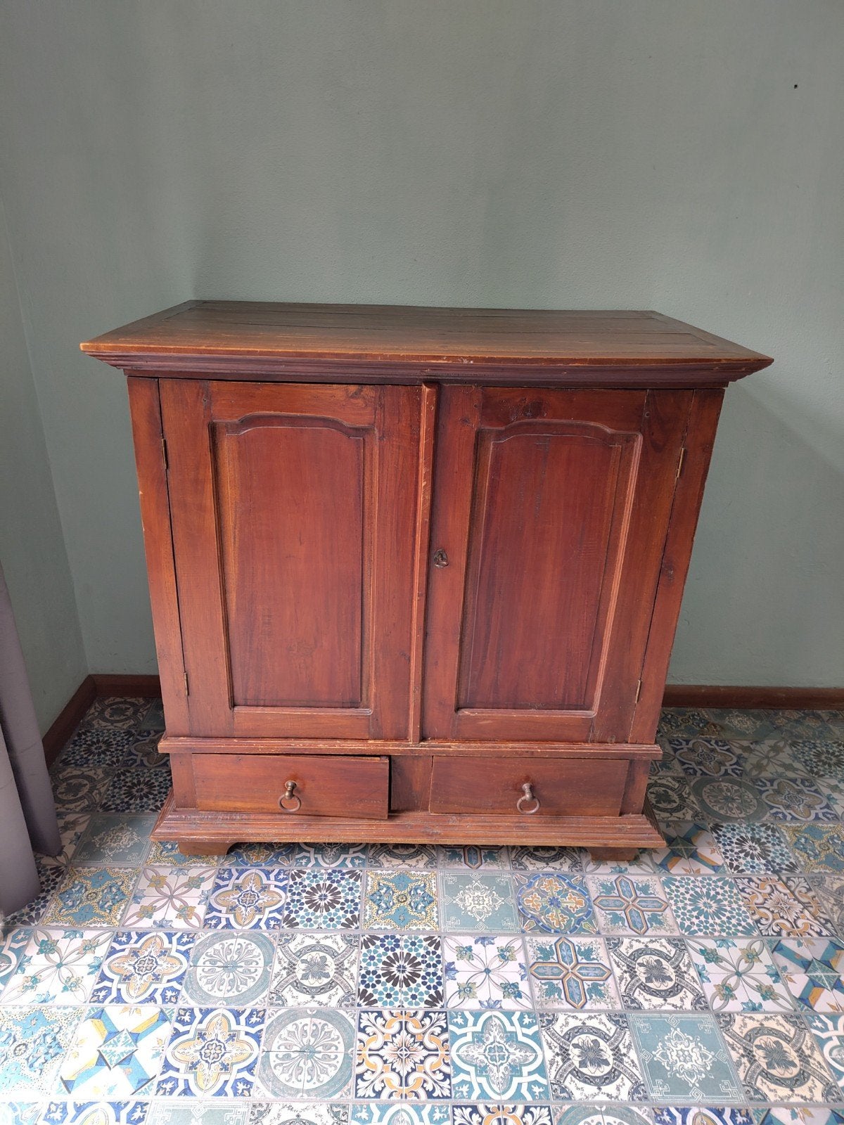 houten kast, Ophalen