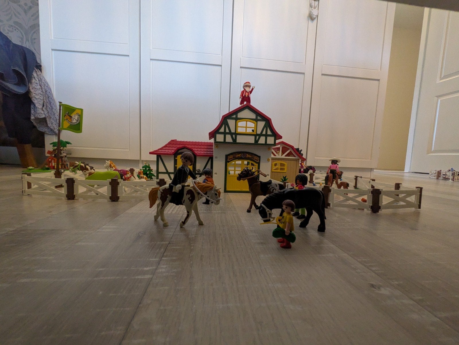 Playmobil Paarden Ranch met veel extra's, Ophalen of Verzenden, Zo goed als nieuw, Complete set, Gebouw