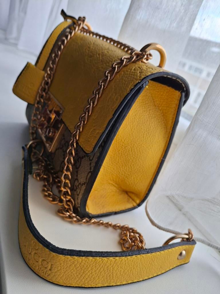 Gucci Handtas - Stijlvol en Compact, Sieraden, Tassen en Uiterlijk, Ophalen of Verzenden, Zo goed als nieuw, Geel, Handtas