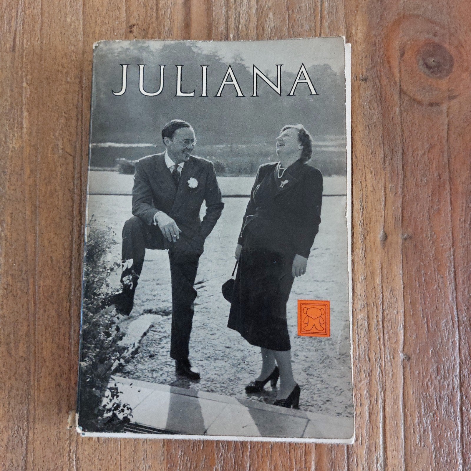 te koop: boekje van Juliana, Verzamelen, Ophalen of Verzenden, Tijdschrift of Boek